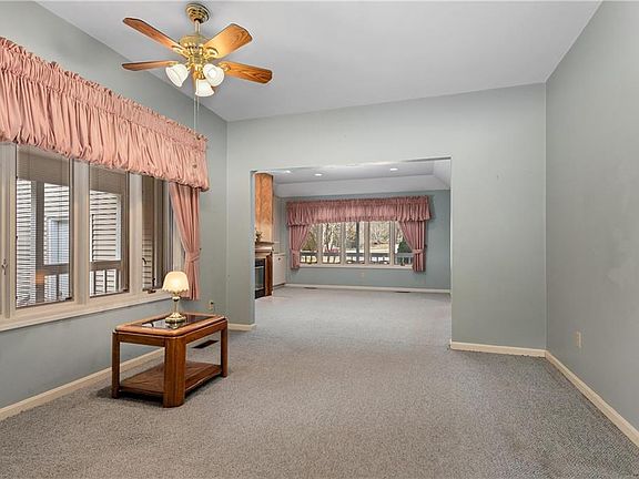 5th image of 1 Sparrow Cir Unit 14