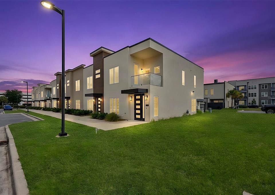 1st image of 3349B SW 50TH DRIVE