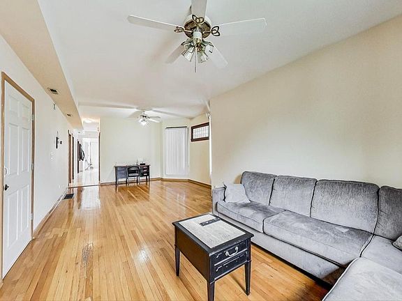 5th image of 3923 N Spaulding Ave #1