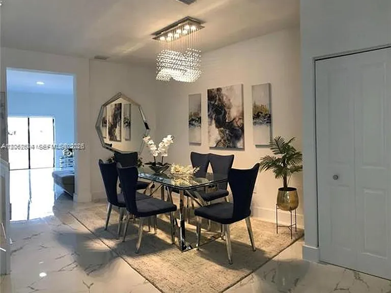 10162 SW 228th Ter #Townhouse 10162 — Photo 7