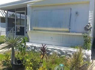 545 Freedom St, North Fort Myers, FL 33917