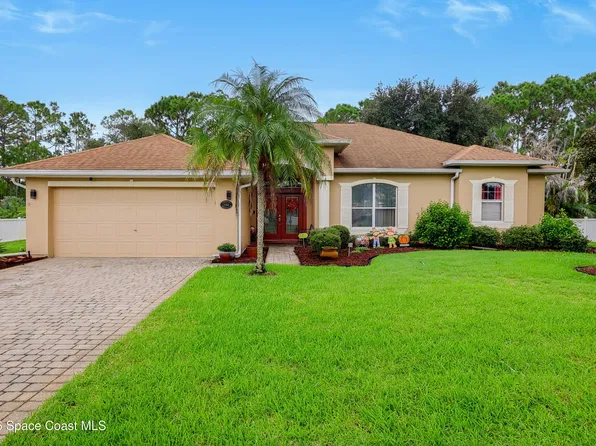 2061 Thornwood Dr SE, Palm Bay, FL 32909