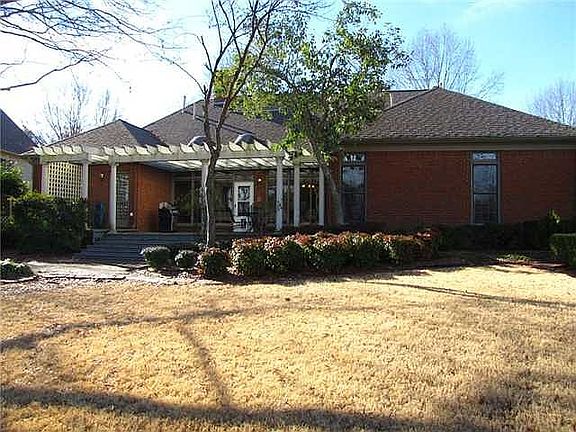 5th image of 2682 Dibrell Trail Dr