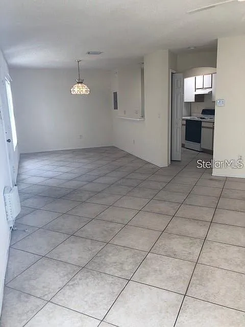 2 bed, 2.5 bath, 1178 sqft, $1,750 — Photo 2