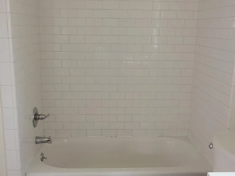 124 N Nopal St #1/2 — Photo 15