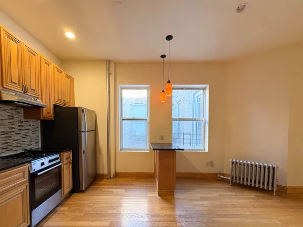 1385 Saint John's Place image 1 of 8