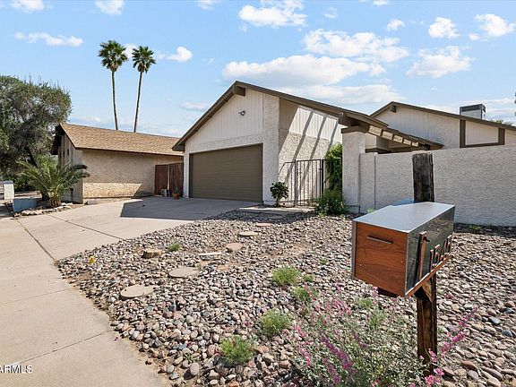 3rd image of 1545 W JAVELINA Avenue