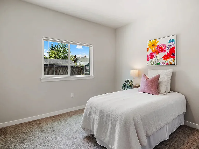 6400 Pacific Ave #203 — Photo 15