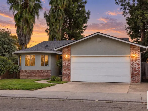 138 E Grove St, Stockton, CA 95204