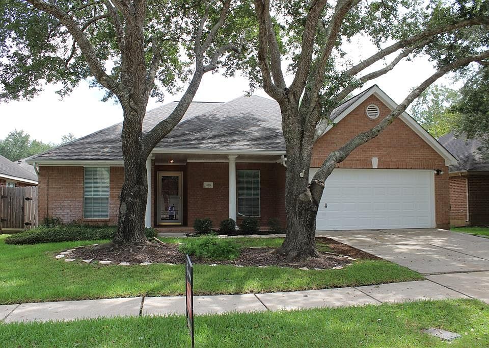 1st image of 1018 Augusta Dr