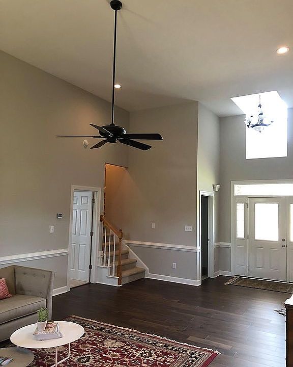 1st image of 203 Aarons Pl