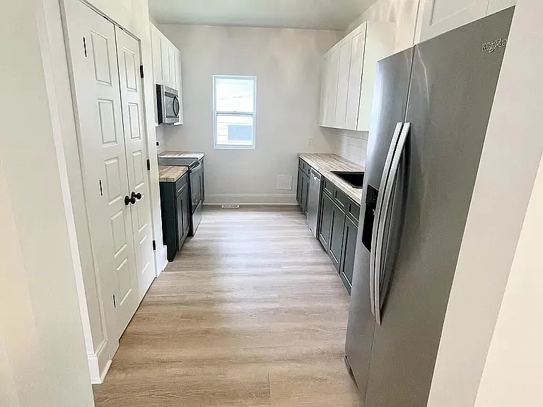 4 bed, 1653 sqft, $2,350 — Photo 4