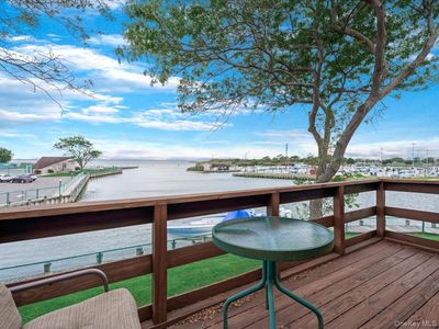 475 Mariners Way, Copiague, NY, 11726