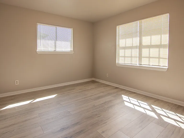 3714 Ridgemont Dr — Photo 6