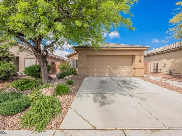 6737 Divers Loons St, North Las Vegas, NV 89084