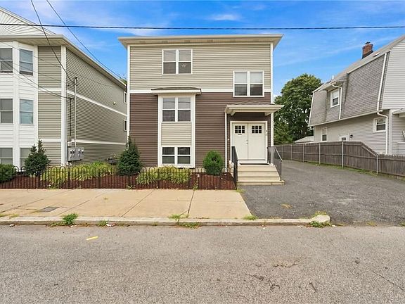 2nd image of 36 James St