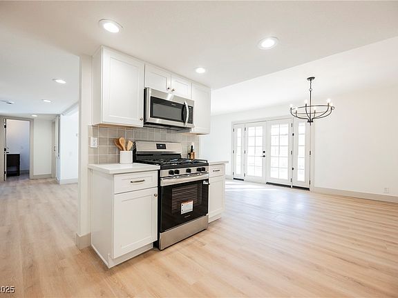4th image of 4329 Cartegena Way