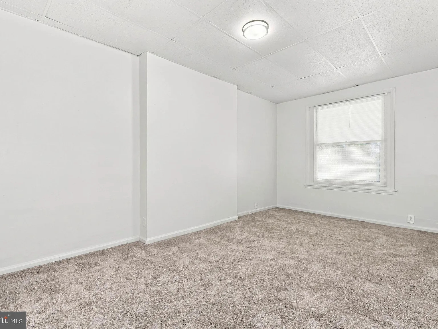 2047 S 60th St — Photo 3