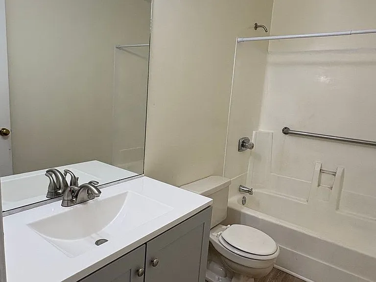 2518 Cedarwood Dr #A2 — Photo 8