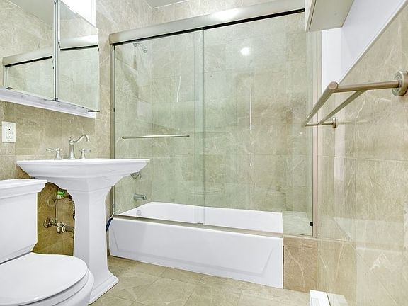 5th image of 207 2nd Ave APT 2F