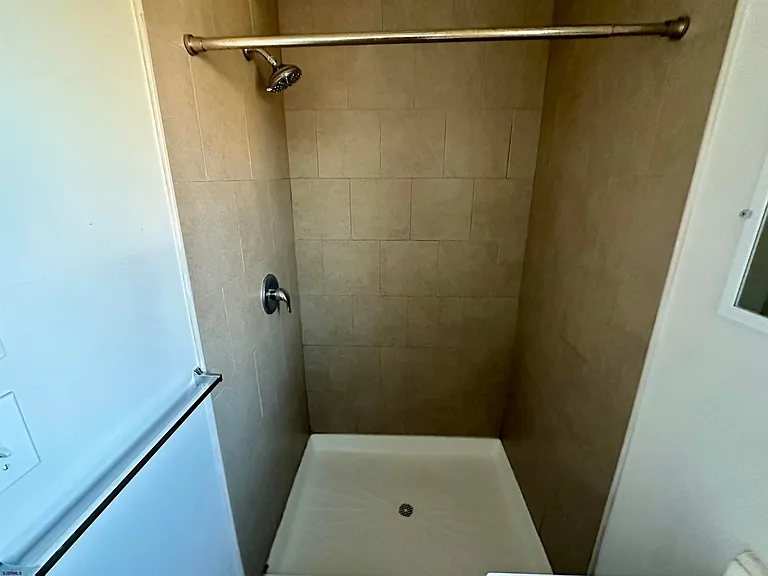 37 N Massachusetts Ave #3 — Photo 15