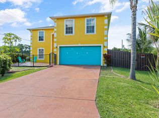 805 Reardon St SE, Palm Bay, FL 32909