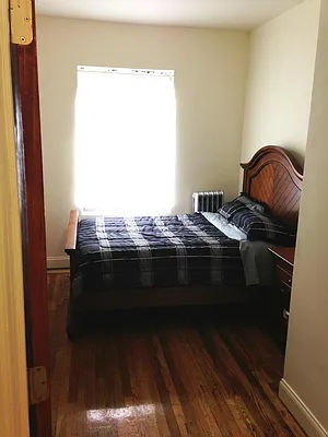 Rented by Keller Williams NYC | media 23