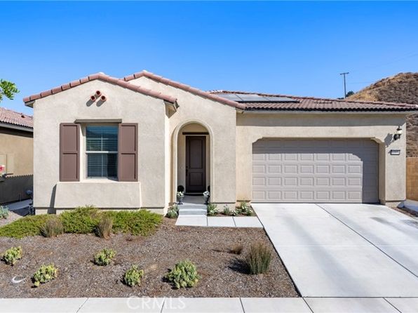 11976 Discovery Ct, Corona, CA 92883