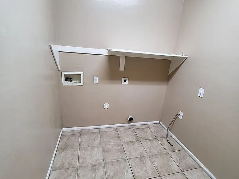 17421 W Papago St — Photo 16