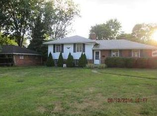 2115 Olimphia Rd, Toledo, OH 43615