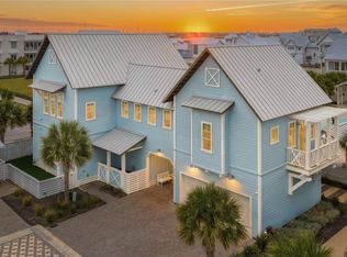 636 Kings Crown Ln, Port Aransas, TX 78373