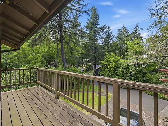 4th image of 2879 Timberline Dr