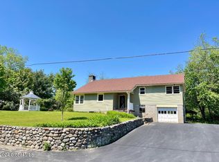 87 Dixon Rd, Chestertown, NY 12817