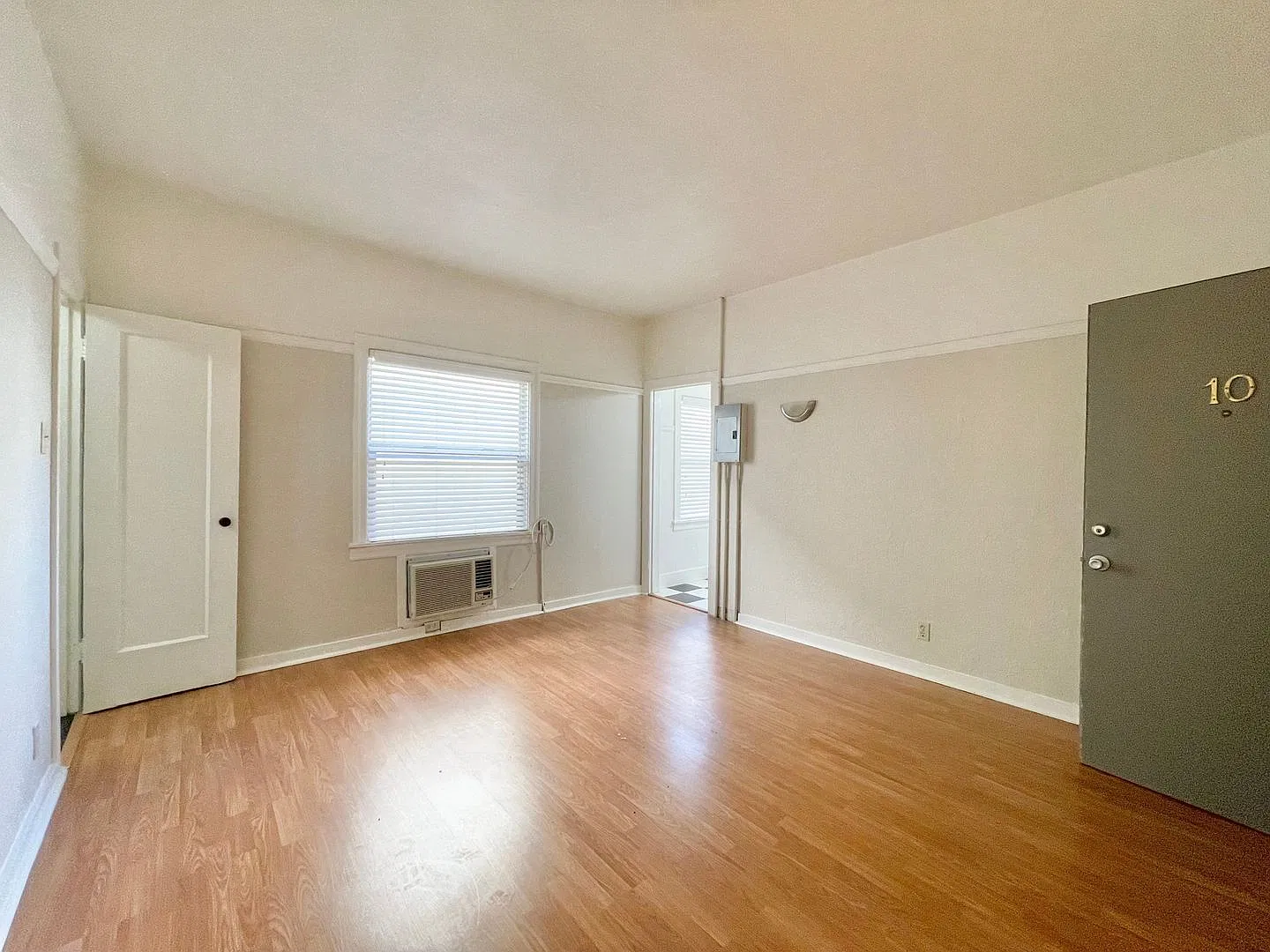 1410 G Street — Photo 3