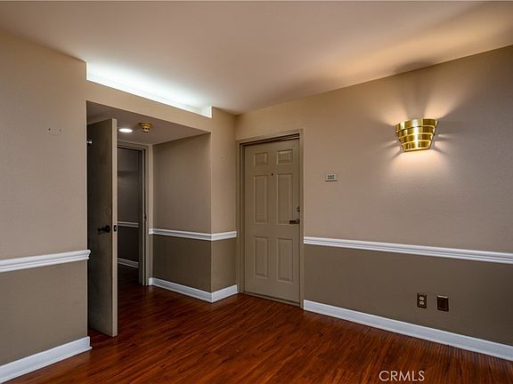 2nd image of 35 Linden Ave APT 202