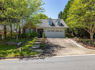 5802 Watercrest Dr, Greensboro, NC 27407