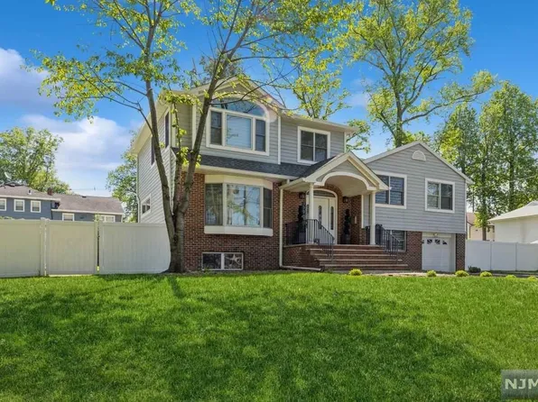 779 Mabie St, New Milford, NJ 07646