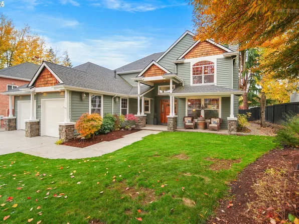 377 NE 49th Ave, Hillsboro, OR 97124