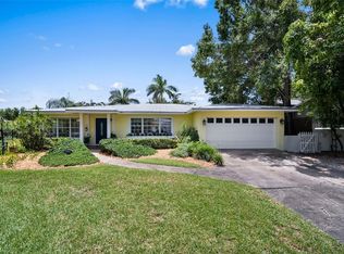 6107 14th Avenue Dr NW, Bradenton, FL 34209