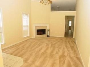 2126 Berry Garden Cir E, Cordova, TN 38016