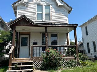 1221 Avenue G, Fort Madison, IA 52627