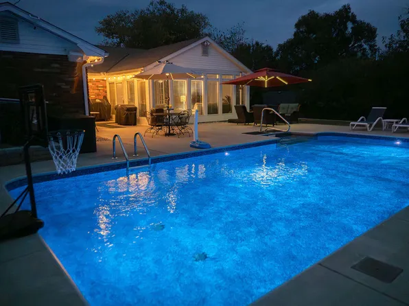 111 Fairway Dr, Cynthiana, KY 41031