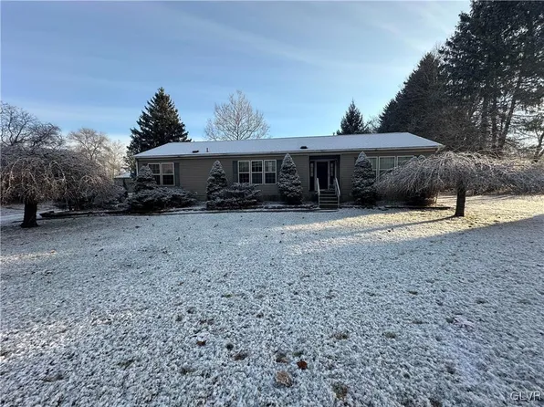 648 Farmhill Rd, Northampton, PA 18067