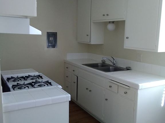 4th image of 16113 Woodruff Ave APT 8