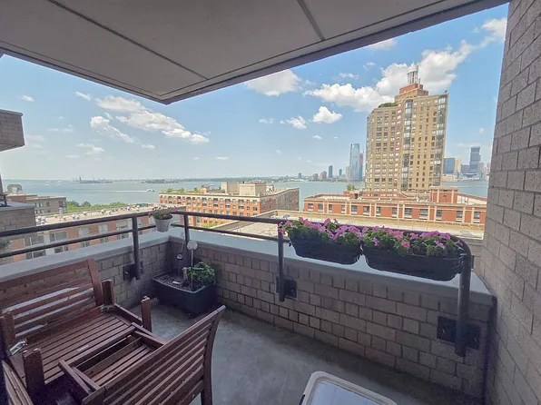 200 Rector Pl APT 14C, New York, NY 10280