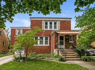 3328 Arden Ave, Brookfield, IL 60513