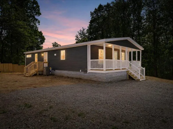 106 Ridgemont Ct, Thaxton, VA 24174