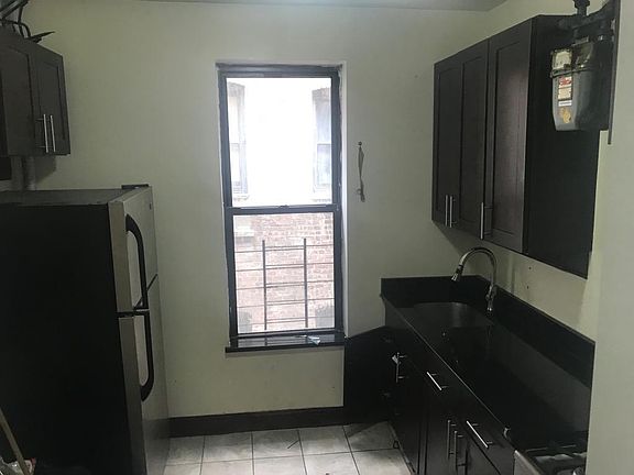 2nd image of 545 W 144th St APT 10