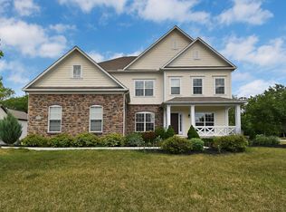 8782 Sorrento Ct, Dublin, OH 43016