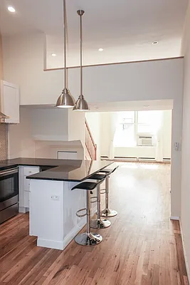 Sold by Mont Sky Real Estate | media 16